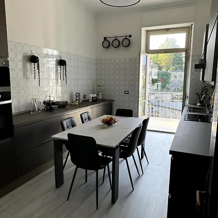 Casa Marisa - E Signorile * Ivrea