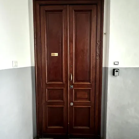 Casa Marisa - E Signorile * Ivrea