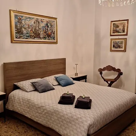 Casa Marisa - E Signorile * Ivrea